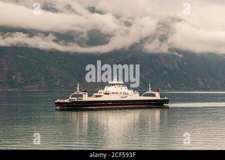 Lifjord Autofähre in Sogndal, Norwegen Stockfoto