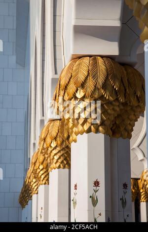 Wundervolle weiße große Moschee Stockfoto