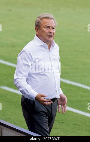 Houston, Texas, USA. September 2020. Minnesota United Trainer Adrian Heath vor dem Spiel gegen den Houston Dynamo im BBVA Stadium in Houston, Texas. Maria Lysaker/CSM/Alamy Live News Stockfoto