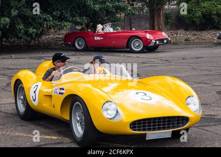 Ein 1957 Ferrari 500 TRC auf einer Road Tour durch Moab, Utah. Der 500 TRC war der letzte der Racing 4-Zylinder Ferraris und nur 19 wurden gebaut. Die 2.0 Stockfoto