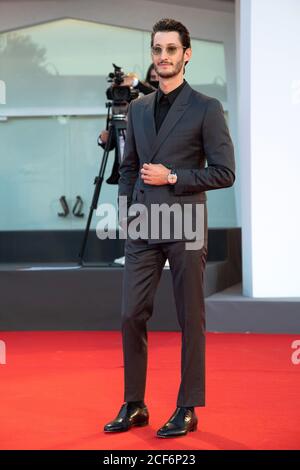 Venedig, Italien. September 2020. Pierre Niney, 77. Filmfestival Venedig in Venedig, Italien am 03. September 2020. Foto von Ron Crusow/imageSPACE/MediaPunch Credit: MediaPunch Inc/Alamy Live News Stockfoto