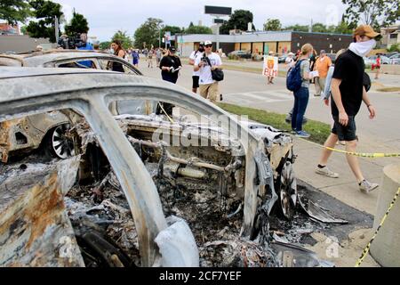 Kenosha, Wisconsin, USA. September 2020. Tump-Fans warten auf ihren Helden Credit: Amy Katz/ZUMA Wire/Alamy Live News Stockfoto