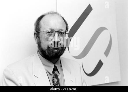 Geoff Woolf Generalsekretär der NATFKE National Association for Teachers in further and higher Education, 27 Brittania Street, London, EC1. 09 Dezember 1992. Foto: Neil Turner Stockfoto