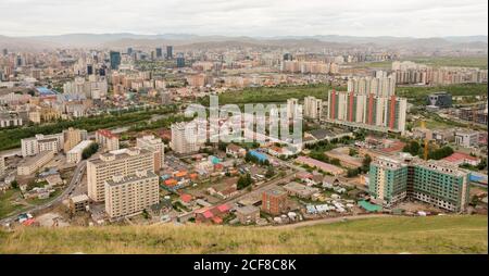 ULAANBAATAR, MONGOLEI - Ulaanbaatar Stadt. Ulaanbaatar ist die Hauptstadt und größte Stadt der Mongolei. Stockfoto