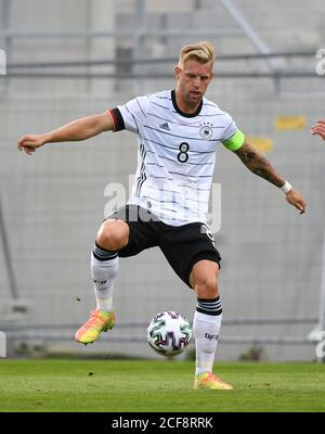 Wiesbaden, Deutschland. September 2020. Fußball, U21 Männer: Europameisterschaft Qualifikation, Deutschland - Moldawien, 1. Runde, Gruppe 9, 9. Spieltag in der Brita-Arena. Deutschlands Arne Maier in Aktion. Kredit: Arne Dedert/dpa/Alamy Live Nachrichten Stockfoto