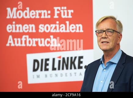 Potsdam, Deutschland. September 2020. Dietmar Bartsch, Vorsitzender der Fraktion die Linke, wird am Ende der geschlossenen Sitzung im Rahmen einer gemeinsamen Pressekonferenz mit Ko-Vorsitzender Mohamed Ali sprechen. Quelle: Soeren Stache/dpa-Zentralbild/dpa/Alamy Live News Stockfoto