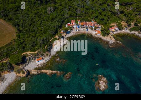 Luftaufnahme von Cala S'Alguer in Palamos an der Costa Brava in Katalonien, Spanien Stockfoto