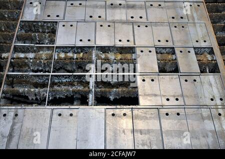 Plasmaschneiden im Werk. Blech schneiden. Details. Stockfoto