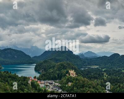 Schloss Neuschwanstein, Hohenschwangau, Schwangau, Bezirk Ostallgäu, Schwaben (Bayern), Freistaat Bayern, Deutschland Stockfoto