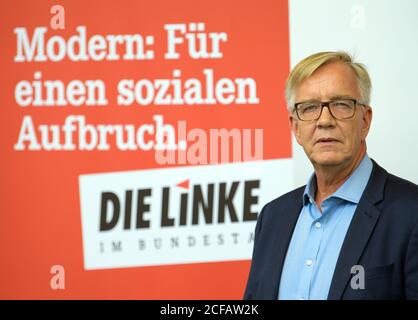 Potsdam, Deutschland. September 2020. Dietmar Bartsch, Vorsitzender der Fraktion die Linke, wird am Ende der geschlossenen Sitzung im Rahmen einer gemeinsamen Pressekonferenz mit Ko-Vorsitzender Mohamed Ali sprechen. Quelle: Soeren Stache/dpa-Zentralbild/ZB/dpa/Alamy Live News Stockfoto