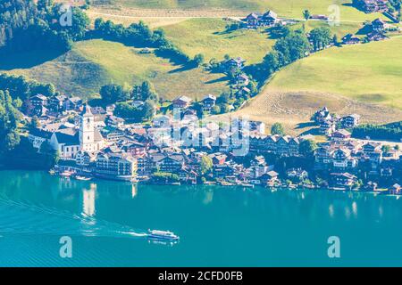 Strobl, Wolfgangsee, Stadt St. Wolfgang, Passagierschiff, Ausflugsboot im Salzkammergut, Salzburg, Österreich Stockfoto