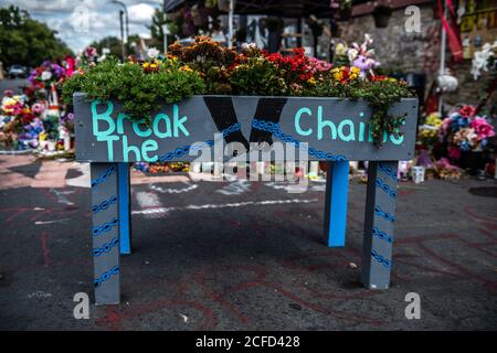 Minneapolis, Usa. September 2020. MINNEAPOLIS, MN- 4. SEPTEMBER: Eine allgemeine Ansicht des George Floyd Gedächtnisses und der Umgebung, in der George Floyd nahe 38. Straße und Chicago Allee am 4. September 2020 in Minneapolis, Minnesota getötet wurde. (Foto von Chris Tuite/ImageSPACE) Credit: Imagespace/Alamy Live News Stockfoto