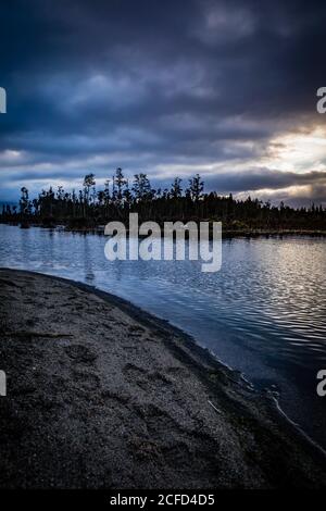 Sonnenuntergang am Ufer des Brunner Sees, Südinsel Neuseeland Stockfoto