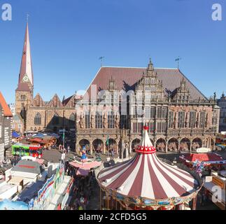 Kleiner offener Markt auf dem Marktplatz, Bremen, Deutschland, Europa Stockfoto