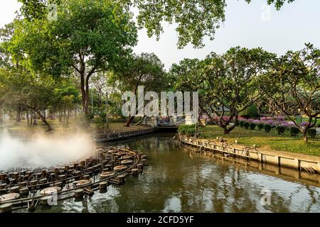 Gewässer im Saranrom Palace Park in Old Bangkok, Thailand Stockfoto