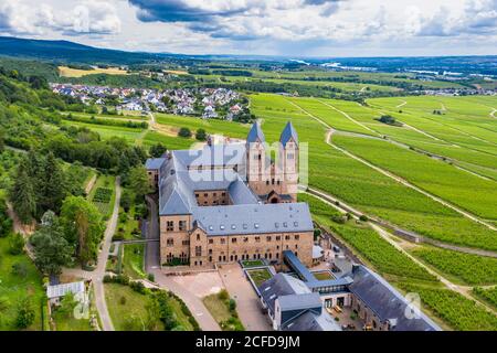 Luftaufnahme, Abtei St. Hildegard, Benediktinerabtei, Eibingen bei Rüdesheim, Diözese Limburg, Hessen, Deutschland Stockfoto