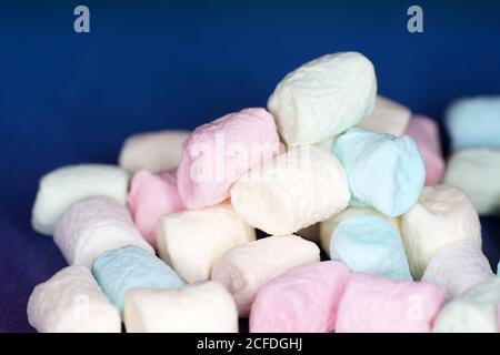 Nahaufnahme von bunten Marshmallows Stockfoto