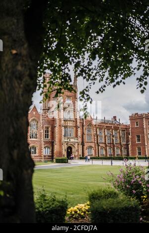 Lanyon-Gebäude an der Queen's University, Belfast, Nordirland Stockfoto