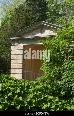 Carl-Maria von Weber Gedenkhalle ehemaliges Tuffsteinhaus im Schlossgarten, Eutin, Schleswig-Holstein, Deutschland, Europa Stockfoto