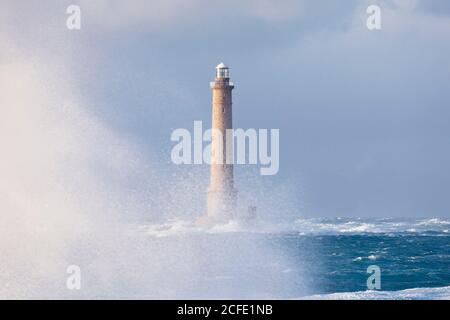 Goury Leuchtturm während Sturm, Normandie Stockfoto