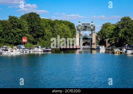 LWL Industriemuseum Henrichenburg Schiffshebewerk auf dem Dortmund-Ems Kanal, Waltrop, Ruhrgebiet, Nordrhein-Westfalen, Deutschland Stockfoto