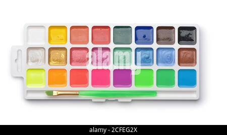 Draufsicht auf Aquarellfarben Box isoliert auf weiß Stockfoto