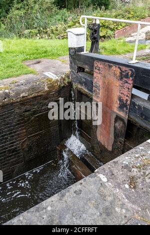 Lock 2 auf dem Montgomery Canal in Shropshire UK Stockfoto