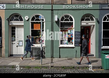 Lighthouse Bookshop - unabhängiger Buchladen, der nicht-Mainstream- und politische Schriftsteller in der West Nicolson Street, Edinburgh, Schottland, Großbritannien fördert Stockfoto