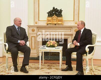 ALEXANDER LUKASCHENKO, Präsident von Belarus mit dem russischen Präsidenten Wladimir Putin bei seinem Besuch in Moskau am 29. Dezember 2018 Stockfoto