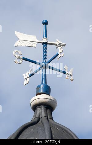 Wetterfahne auf dem viktorianischen Ha'Penny Pier in Harwich, Essex, Großbritannien Stockfoto