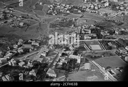 Middle East History - Blick aus der Luft auf Palästina. Jerusalem aus der Luft. Neueres Jerusalem. Anglikanische Kathedrale. Nablus Straße Gräber der Könige etc. Stockfoto