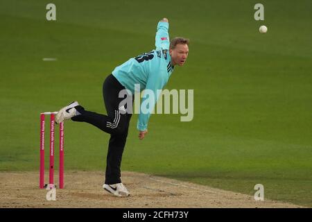 London, USA. September 2020. LONDON, ENGLAND. 05 2020. SEPTEMBER: Gareth Batty von Surrey beim Bowling während des Vitality Blast T20-Spiels zwischen Surrey und Middlesex im Kia Oval, Kennington, London, England. Am 5. September 2020. (Foto von Mitchell GunnESPA/Cal Sport Media/Sipa USA-Images)(Kreditbild: &copy; ESPA/Cal Sport Media/Sipa USA Photo Agency/CSM/Sipa USA) Kredit: SIPA USA/Alamy Live News Stockfoto