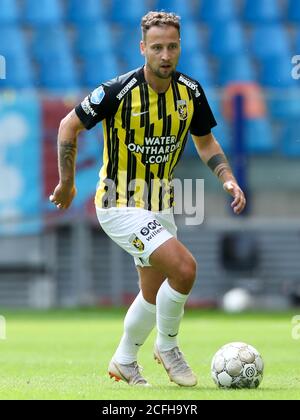 ARNHEM, NIEDERLANDE - 5. SEPTEMBER: Roy Beerens von Vitesse vor dem Freundschaftsspiel zwischen Vitesse und SV Darmstadt 98 am 5. September 2020 in Arnhem, Niederlande. *** Ortsüberschrift *** Roy Beerens Stockfoto