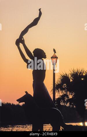 Winving Girl Bronze Statue, Savannah, Georgia, USA Stockfoto