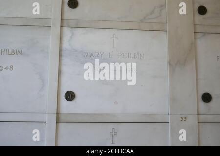 Los Angeles, Kalifornien, USA 4. September 2020 EIN allgemeiner Blick auf die Atmosphäre des Grabes der Schauspielerin Mary Philbin im Mausoleum auf dem Friedhof von Calvary am 4. September 2020 in Los Angeles, Kalifornien, USA. Foto von Barry King/Alamy Stockfoto Stockfoto