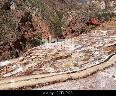 Alte Salzbergwerke in Salineras de Maras, Sacred Valley, Peru Stockfoto
