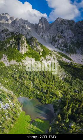 Luftaufnahme der Campelli di Schilpario. Schilpario, Val di Scalve, Bezirk Bergamo, Lombardei, Italien, Südeuropa. Stockfoto