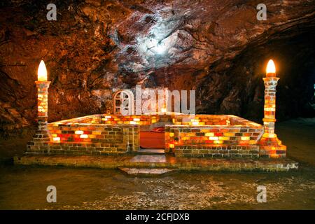 Moschee mit Salzsteinen in khewra gemacht, Salz Bereich in Pakistan Stockfoto