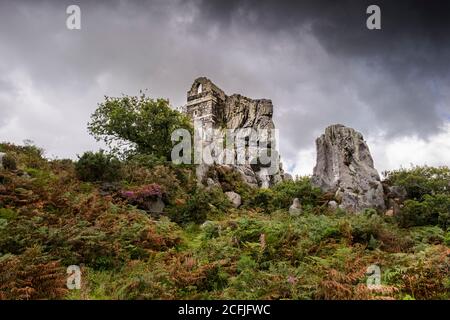 Die Ruinen der stimmungsvollen Roche Rock Hermitage aus dem 15. Jahrhundert in Cornwall. Stockfoto