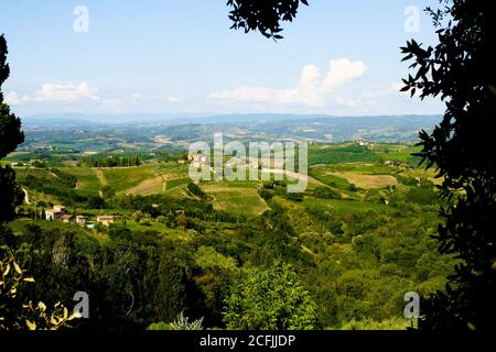 Blick auf die Hügel von Toskana bei San Gimignano Stockfoto