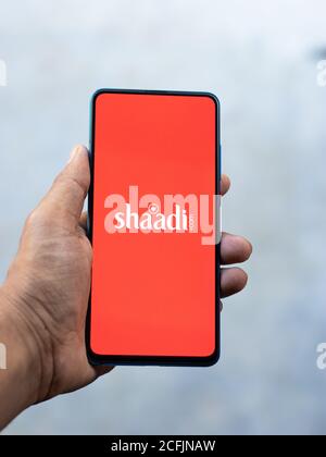 Assam, indien - September 6, 2020 : Shaadi Logo auf Telefon Bildschirm Stock Bild. Stockfoto