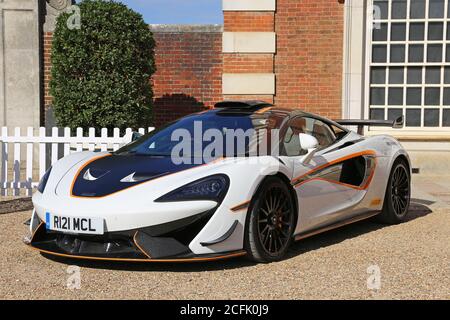 McLaren 620R, Future Classics, Concours of Elegance 2020, Hampton Court Palace, London, Großbritannien, Europa Stockfoto