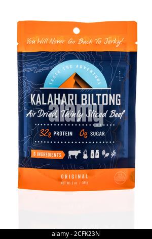 Winneconne , WI - 28 August 2020: Ein Paket von Kalahari biltong auf einem isolierten Hintergrund. Stockfoto