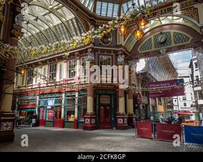 Das schöne Innere des Leadenhall Market, einer der ältesten überdachten Märkte in Großbritannien. Stockfoto