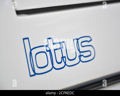 Details eines klassischen Lotus Excel Sportwagen bei einem Oldtimer-Show Stockfoto