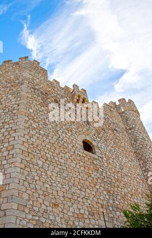 Burg von Alcala del Jucar, in der Provinz Albacete, Spanien. Spanische mittelalterliche Burg. Stockfoto