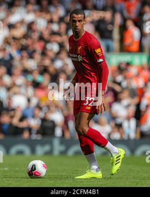 14. September 2019 , Anfield, Liverpool, England; Premier League Football, Liverpool vs Newcastle United ; Joel Matip (32) of Liverpool während des Spiels Credit: Mark Cosgrove/News Bilder Premier League/EFL Football Bilder unterliegen der DataCo Lizenz Stockfoto