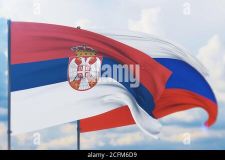 Winkende russische Flagge und Flagge Serbiens. Nahaufnahme, 3D-Illustration. Stockfoto