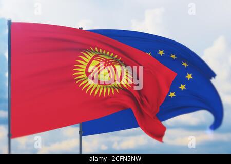 Flagge der Europäischen Union und Flagge Kirgisistans schwenken. Nahaufnahme, 3D-Illustration. Stockfoto