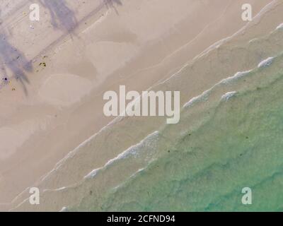 DOC Lassen Sie Strand mit weißem Sand, Vietnam Stockfoto